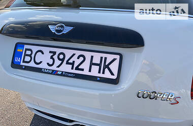 Хетчбек MINI Hatch 2014 в 