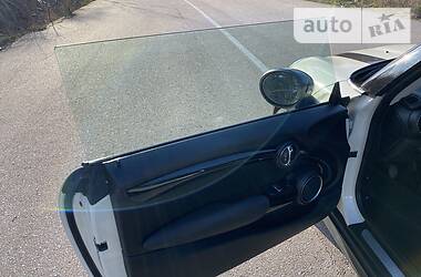 Хетчбек MINI Hatch 2014 в 