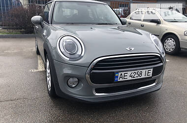 Купе MINI Hatch 2017 в 