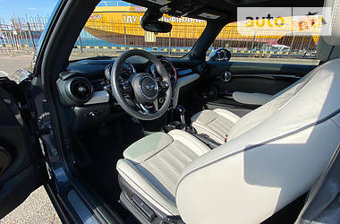 Купе MINI Hatch 2019 в 