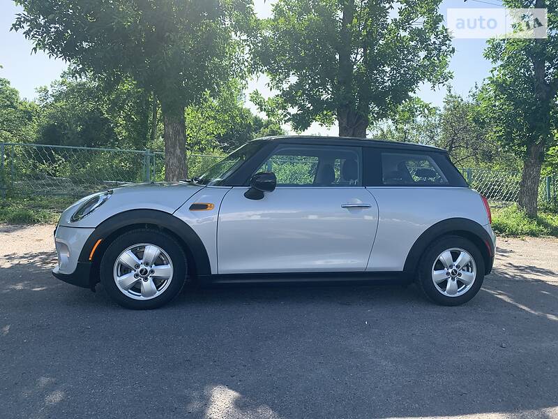 Хетчбек MINI Hatch 2014 в Полтаві