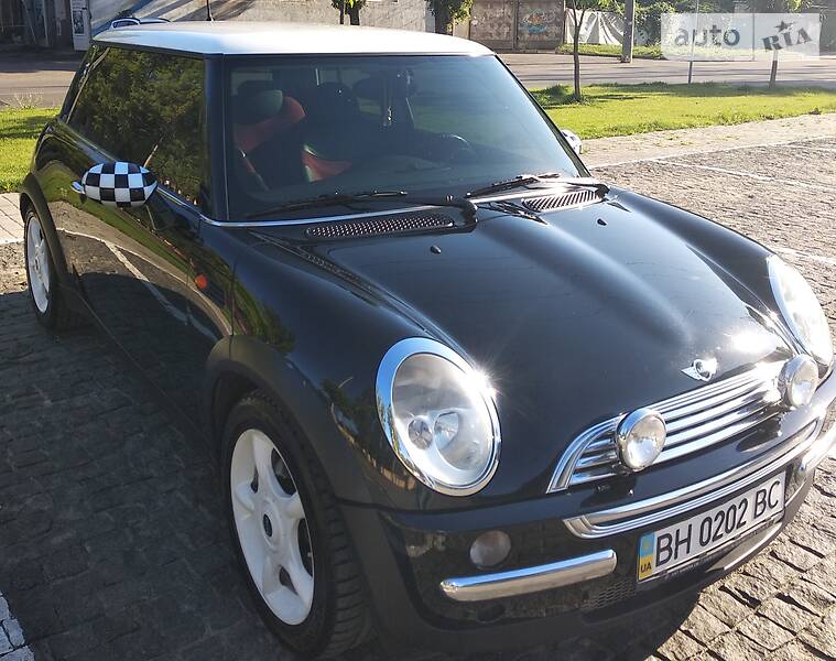Хэтчбек MINI Hatch 2004 в Одессе
