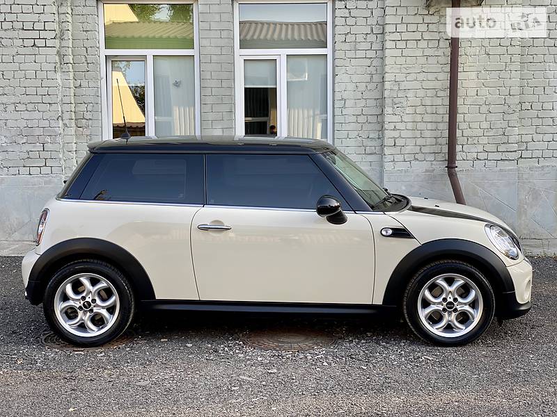 Хетчбек MINI Hatch 2013 в Києві фото 4 Хетчбек MINI Hatch 2013 в Києві