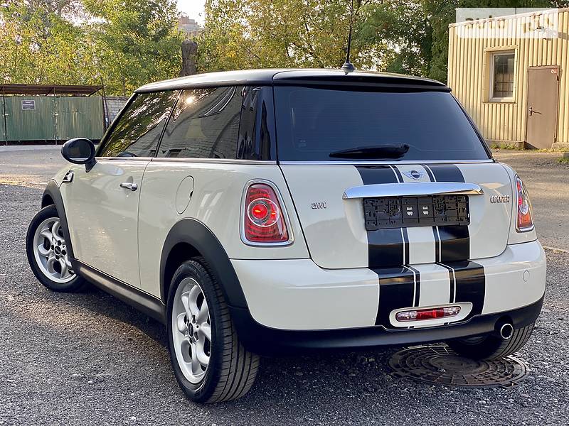 Хетчбек MINI Hatch 2013 в Києві фото 21 Хетчбек MINI Hatch 2013 в Києві