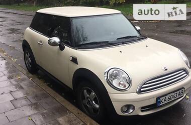 Хэтчбек MINI Hatch 2007 в Киеве