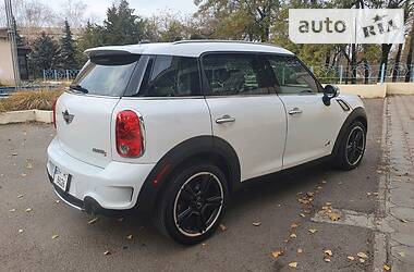 Внедорожник / Кроссовер MINI Hatch 2011 в Черноморске