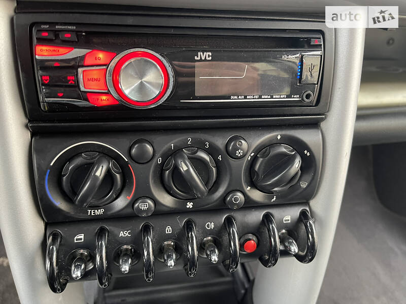 Купе MINI Hatch 2006 в Луцке