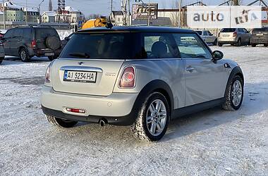 Хэтчбек MINI Hatch 2011 в 
