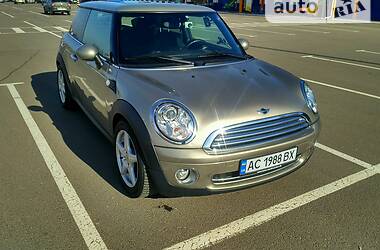 Хэтчбек MINI Hatch 2010 в 