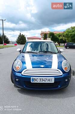 Хэтчбек MINI Hatch 2012 в Львове