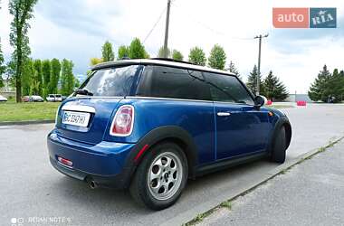 Хэтчбек MINI Hatch 2012 в Львове