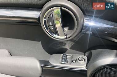Хэтчбек MINI Hatch 2020 в Киеве
