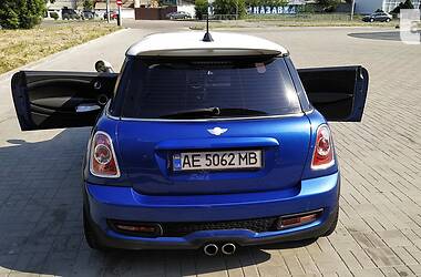 Хэтчбек MINI Hatch 2011 в Днепре