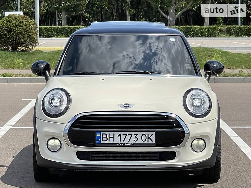 Хэтчбек MINI Hatch 2017 в Одессе