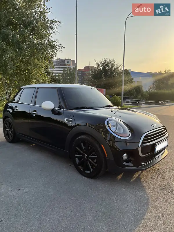 Хэтчбек MINI Hatch 2016 в 