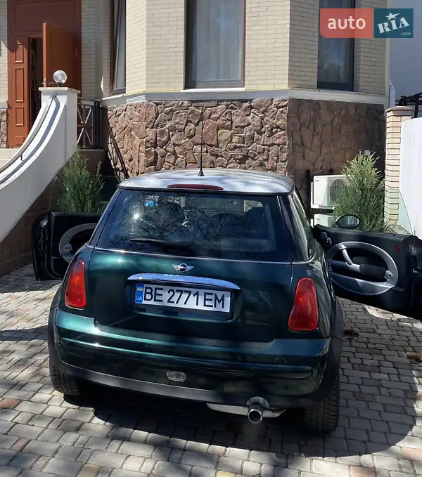 Купе MINI Hatch 2003 в 