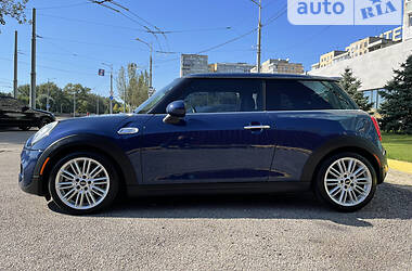 Хэтчбек MINI Hatch 2014 в 