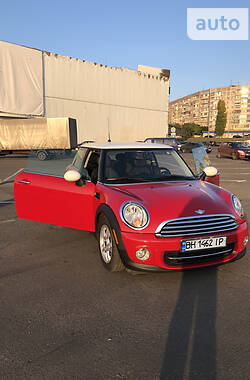 Хэтчбек MINI Hatch 2011 в Одессе