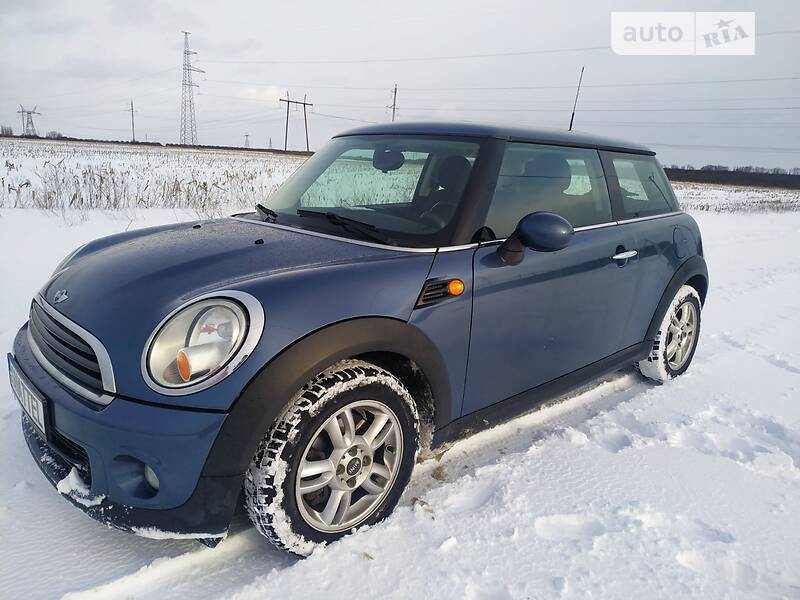 Хэтчбек MINI Hatch 2010 в Полтаве
