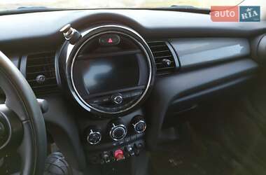 Хэтчбек MINI Hatch 2018 в 