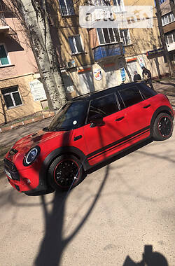 Хэтчбек MINI Hatch 2019 в Кривом Роге