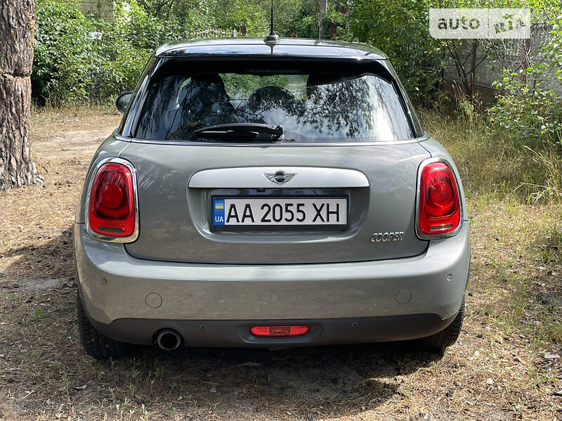 Хетчбек MINI Hatch 2015 в Києві