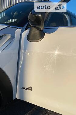 Хэтчбек MINI Hatch 2013 в 