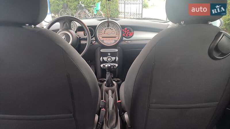 Купе MINI Hatch 2009 в Шацьку фото 9 Купе MINI Hatch 2009 в Шацьку