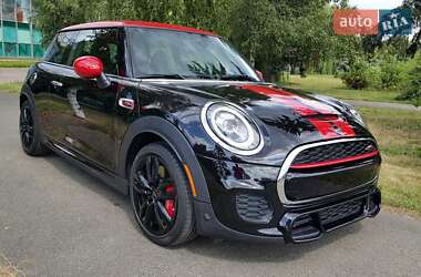 Хетчбек MINI Hatch 2018 в 