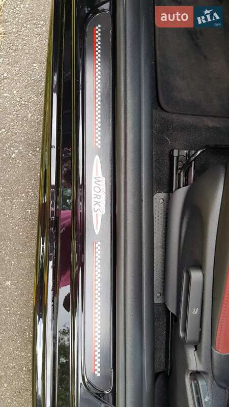 Хетчбек MINI Hatch 2018 в Києві