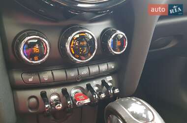 Хетчбек MINI Hatch 2018 в 