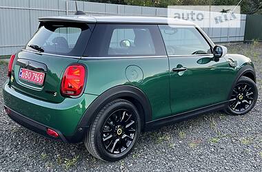 Хетчбек MINI Hatch 2022 в 
