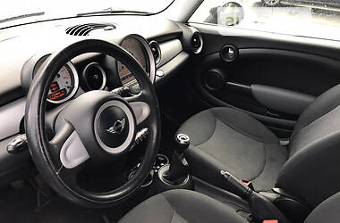 Хэтчбек MINI Hatch 2007 в 