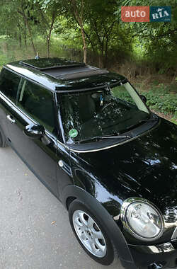 Хетчбек MINI Hatch 2011 в 