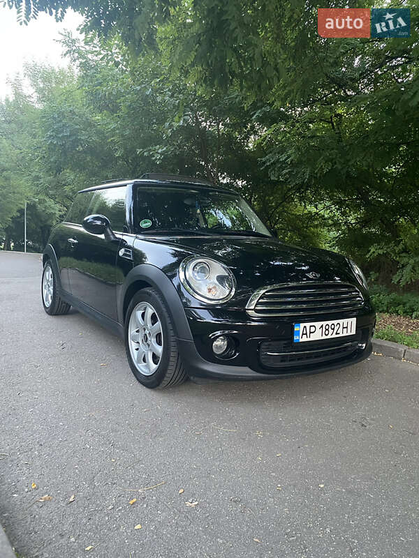 Хетчбек MINI Hatch 2011 в 