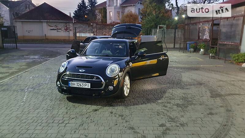Хэтчбек MINI Hatch 2014 в Одессе