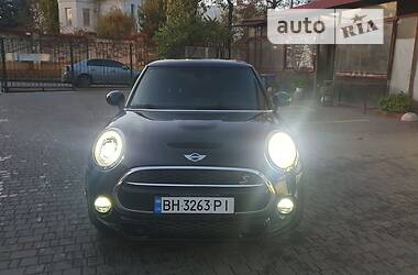 Хэтчбек MINI Hatch 2014 в Одессе