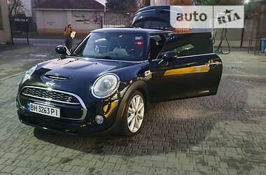 Хэтчбек MINI Hatch 2014 в Одессе