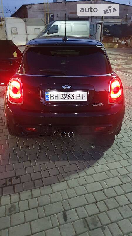Хэтчбек MINI Hatch 2014 в Одессе