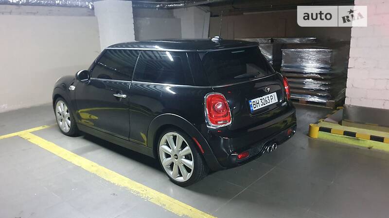 Хэтчбек MINI Hatch 2014 в Одессе