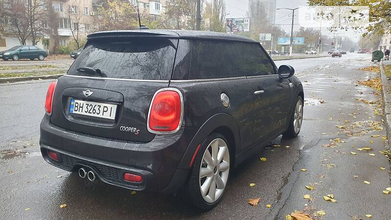 Хэтчбек MINI Hatch 2014 в Одессе
