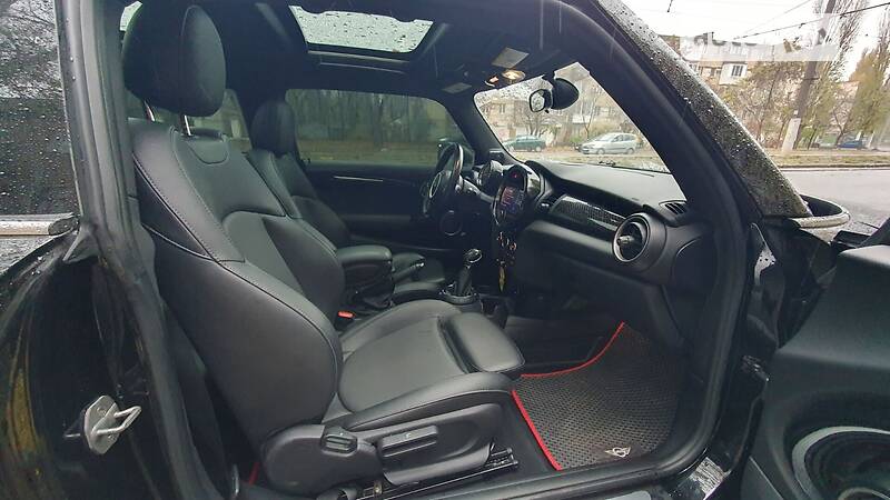 Хэтчбек MINI Hatch 2014 в Одессе