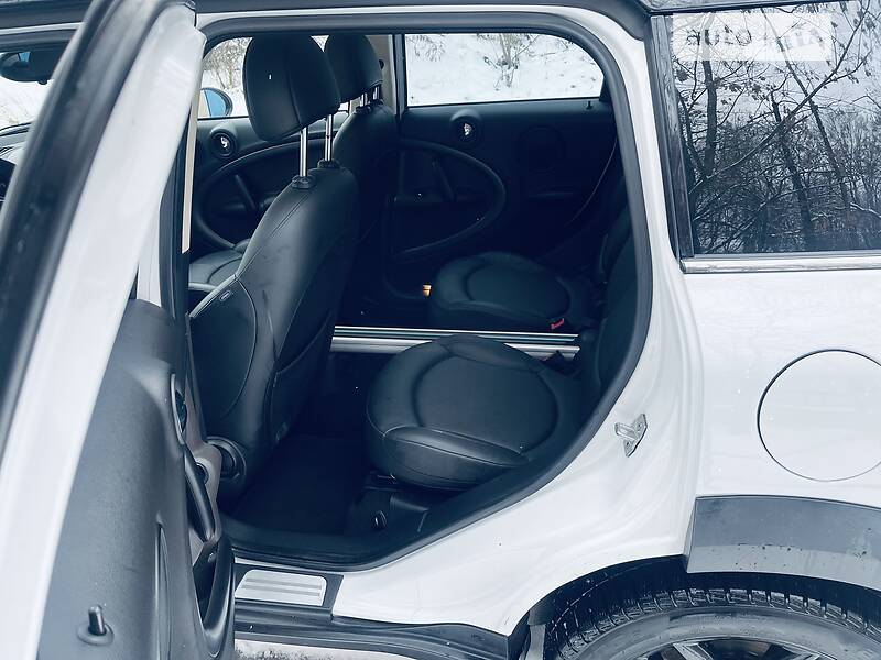 Хэтчбек MINI Hatch 2012 в Киеве фото 9 Хэтчбек MINI Hatch 2012 в Киеве
