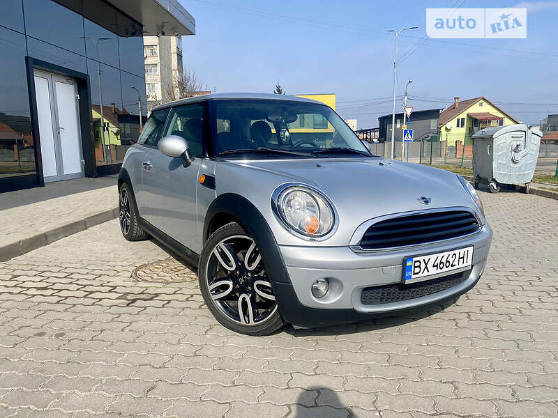 2008 Mini Hatch, VIN WMWME31080TU24394:plate — фото 1 (autoria)