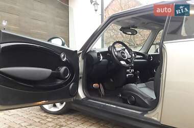 Седан MINI Hatch 2008 в Черновцах