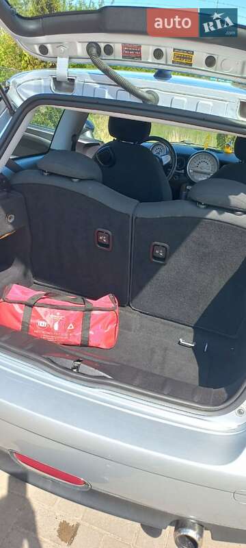 Хэтчбек MINI Hatch 2007 в Дубно
