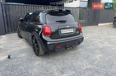 Хетчбек MINI Hatch 2017 в Києві фото 7 Хетчбек MINI Hatch 2017 в Києві