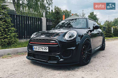 Хетчбек MINI Hatch 2017 в Києві фото 5 Хетчбек MINI Hatch 2017 в Києві
