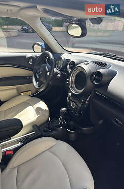 Хетчбек MINI Hatch 2013 в Києві