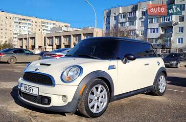 Хэтчбек MINI Hatch 2011 в 